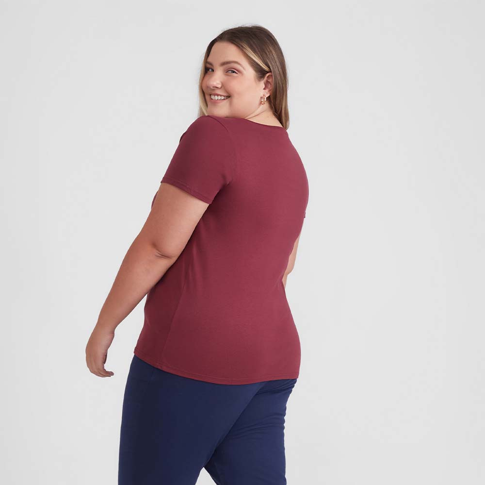 Camiseta Babylook Algodão Premium Plus Feminina - Vermelho Vinho