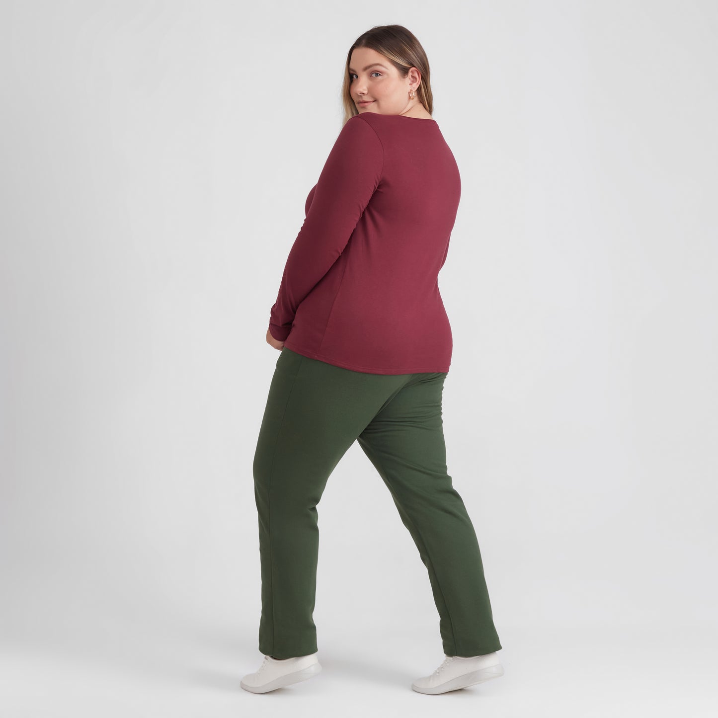 Camiseta Babylook Algodão Premium Manga Longa Gola C Plus Feminina - Vermelho Vinho
