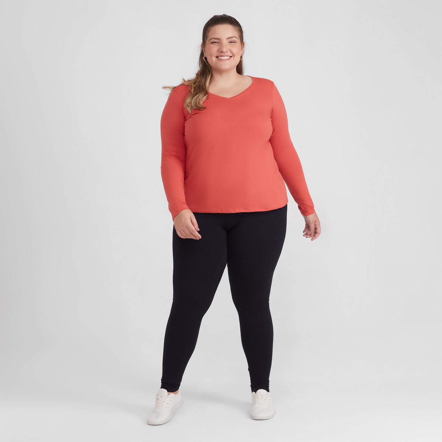 Camiseta Slim Gola V Manga Longa Plus Feminina - Laranja Coral
