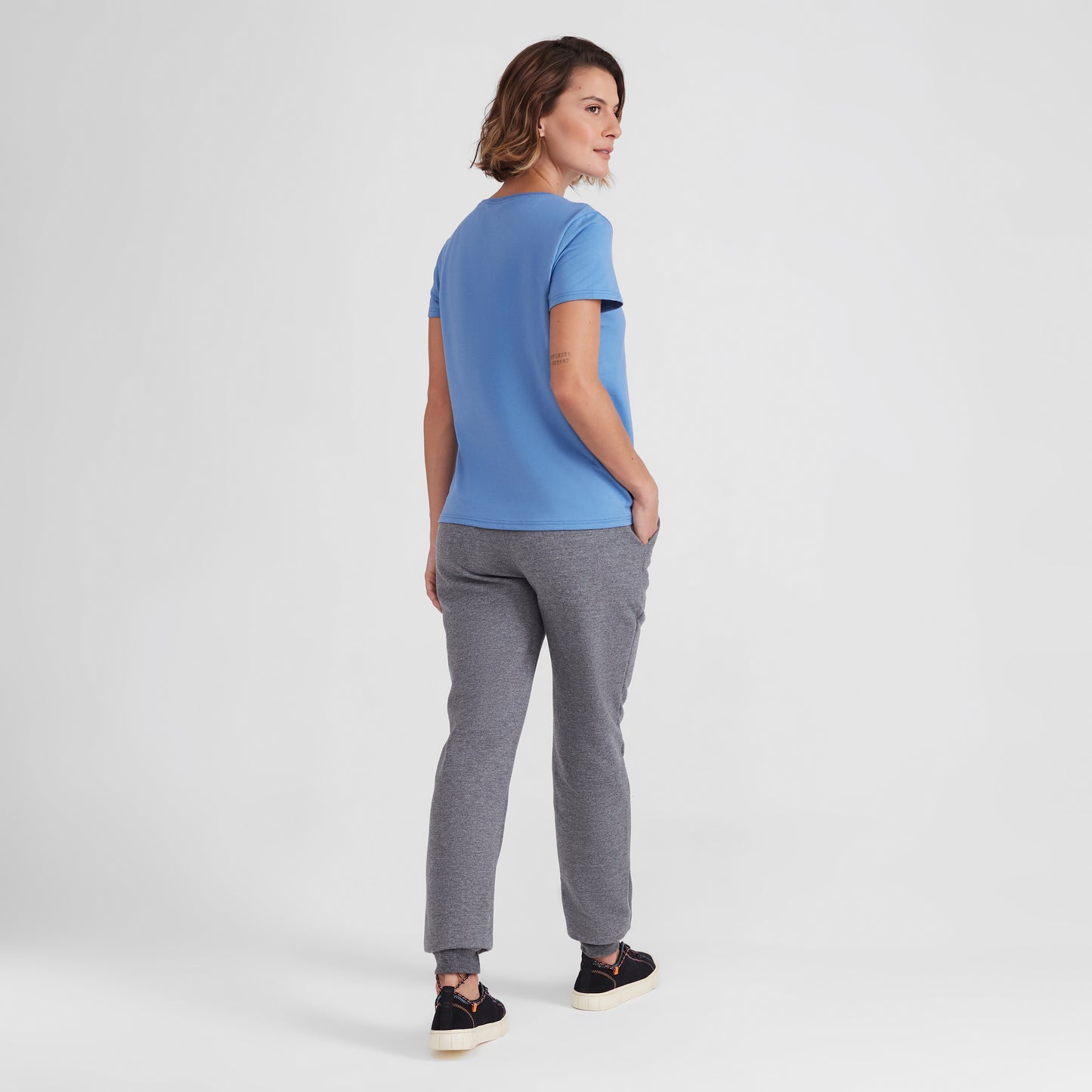Camiseta Básica Feminina - Azul Celeste