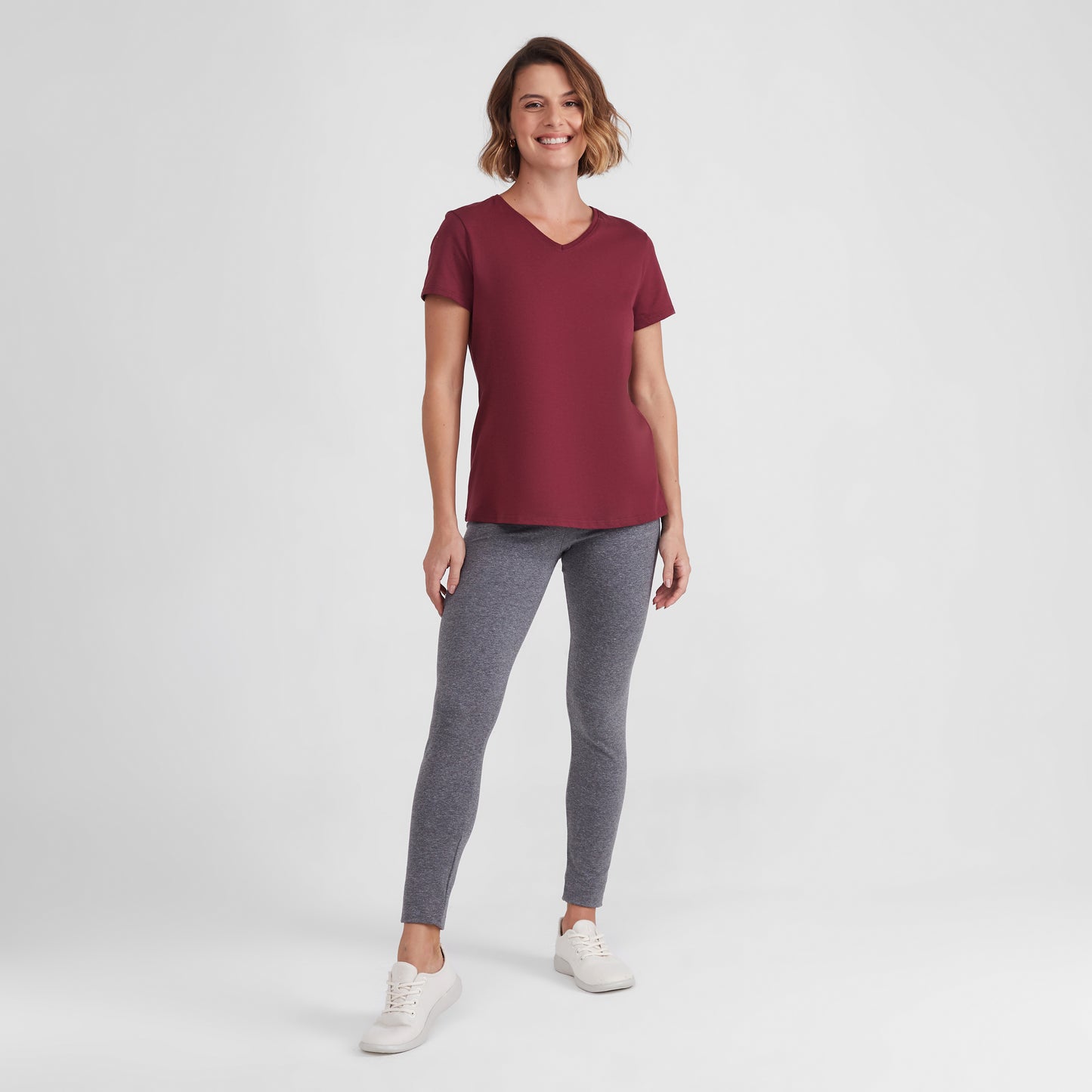 Camiseta Básica Gola V Feminina - Vermelho Vinho
