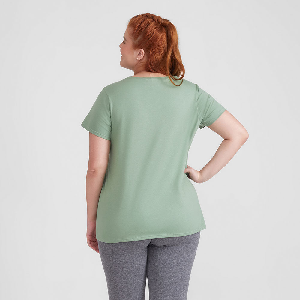 Camiseta Básica Plus Feminina - Verde Jade