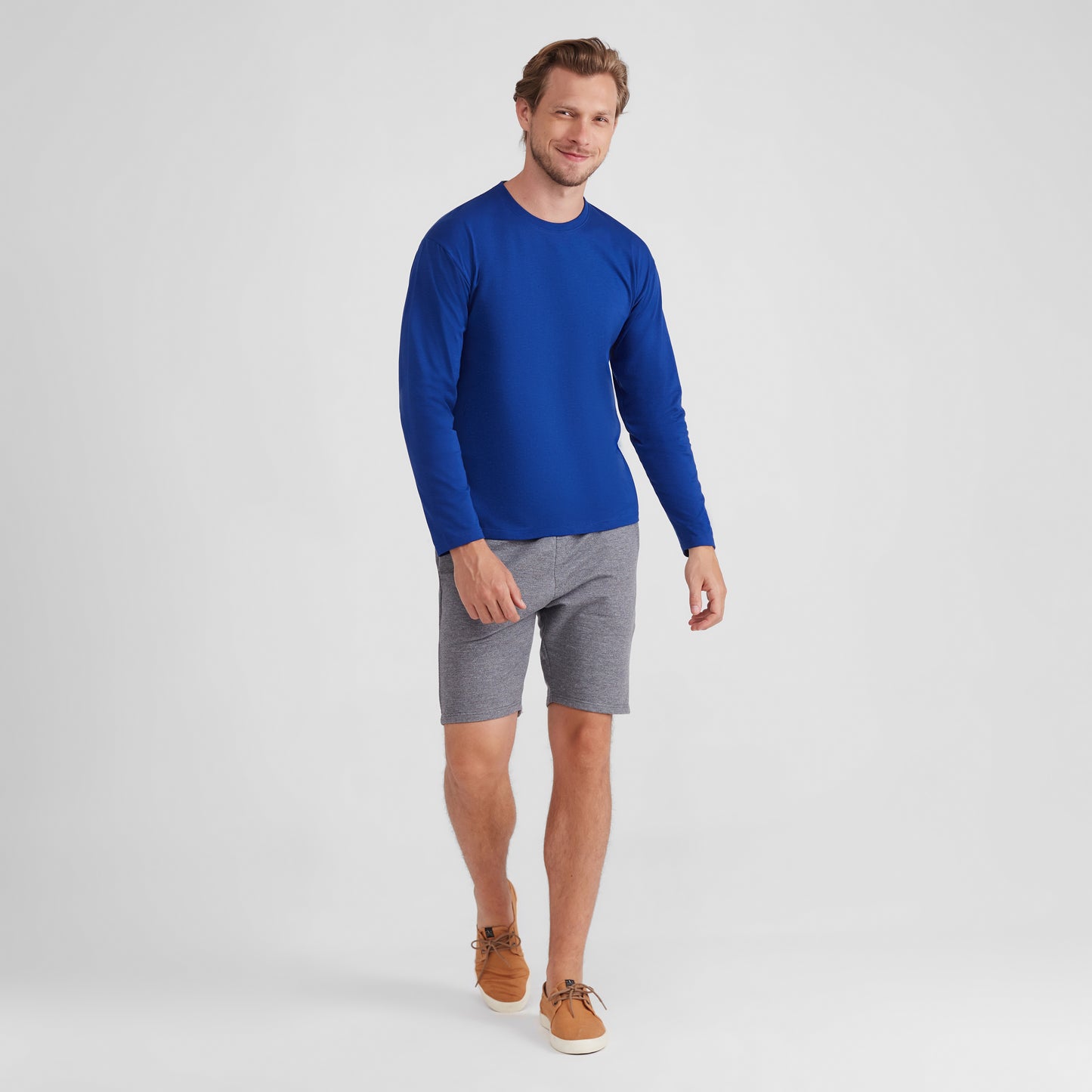 Camiseta Básica Manga Longa Masculina - Azul Bic