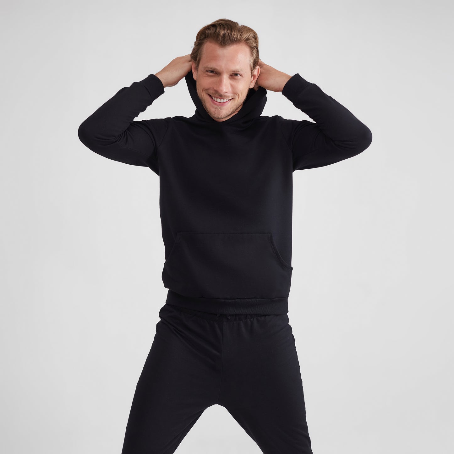 Blusão Moletom Flanelado Capuz Masculino - Preto