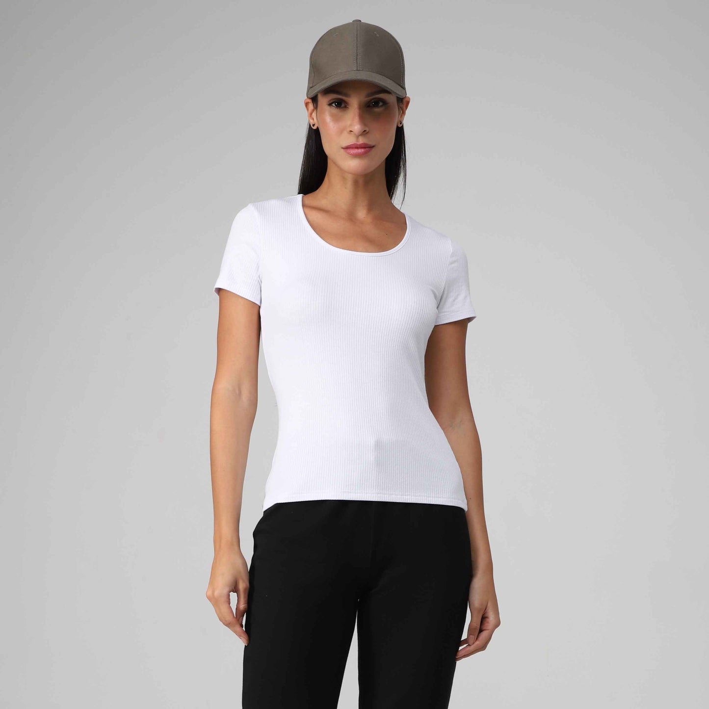 Camiseta Canelada Gola U Feminina - Branco