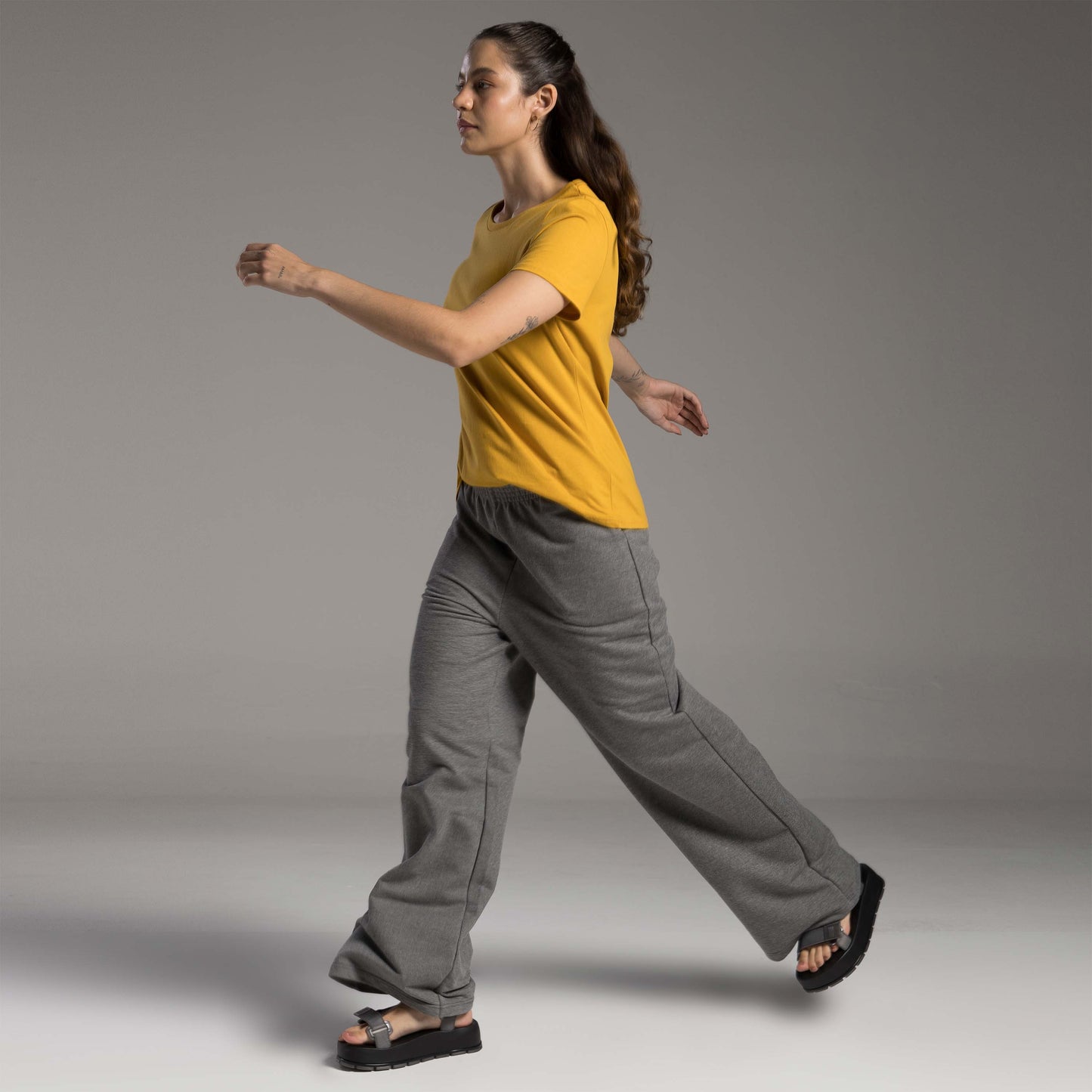 Tech T-Shirt Anti Odor Feminina - Amarelo Queimado