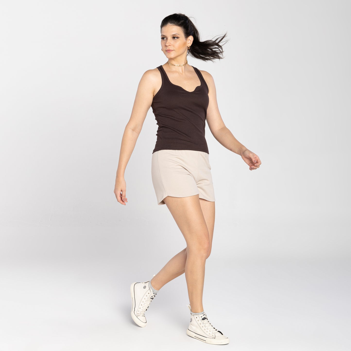Regata Ribana Tech Anti Odor Gola V Feminina - Marrom