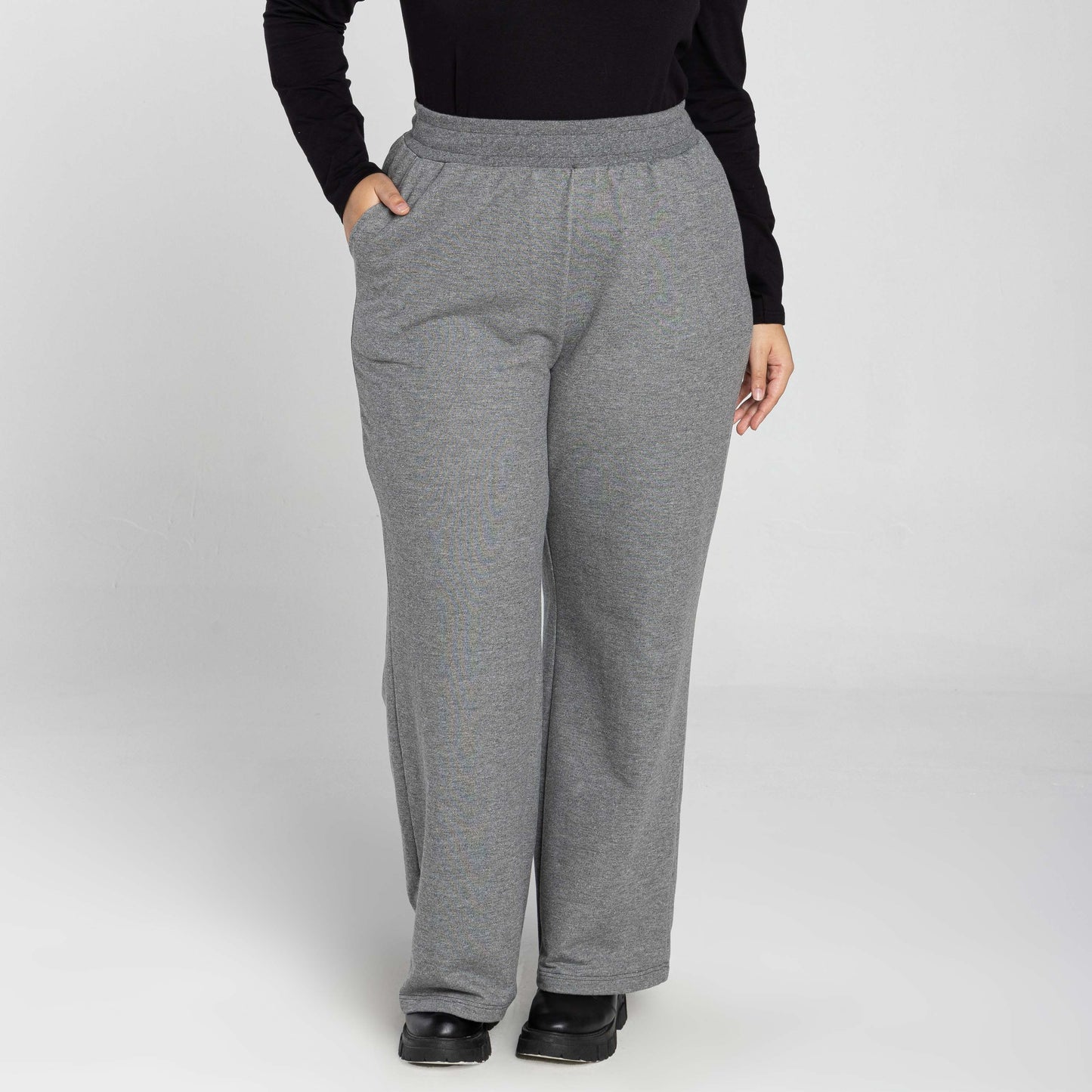 Calça Wide Moletom Tech Impermeável Plus - Mescla Escuro