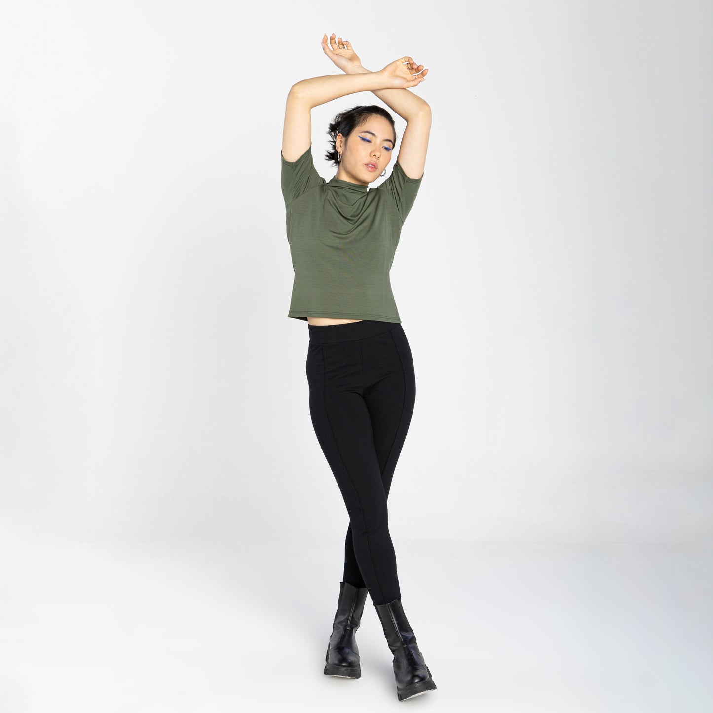 Tech T-Shirt Modal Gola Alta Feminina - Verde Figo