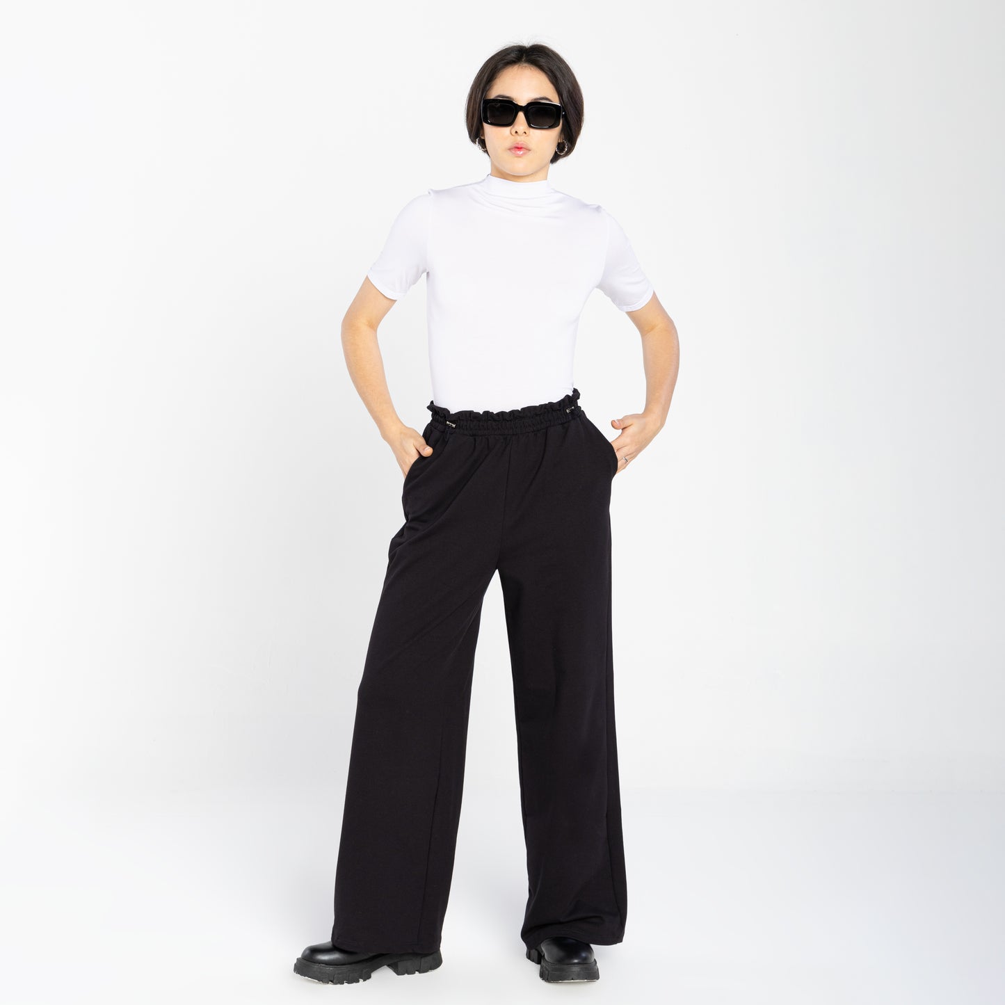 Calça Clochard Tech Impermeável Feminina - Preto