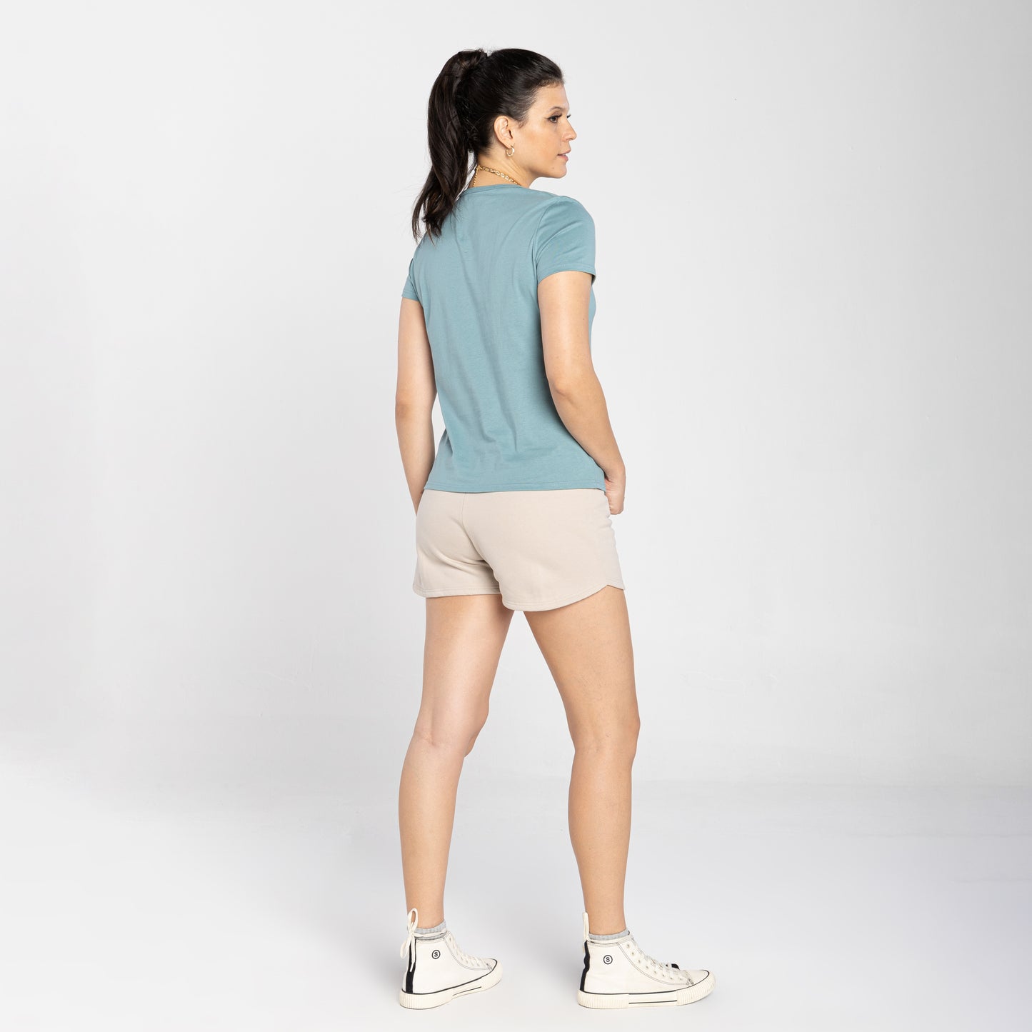 Camiseta Básica Gola V Cobregola Feminina - Verde Hortelã
