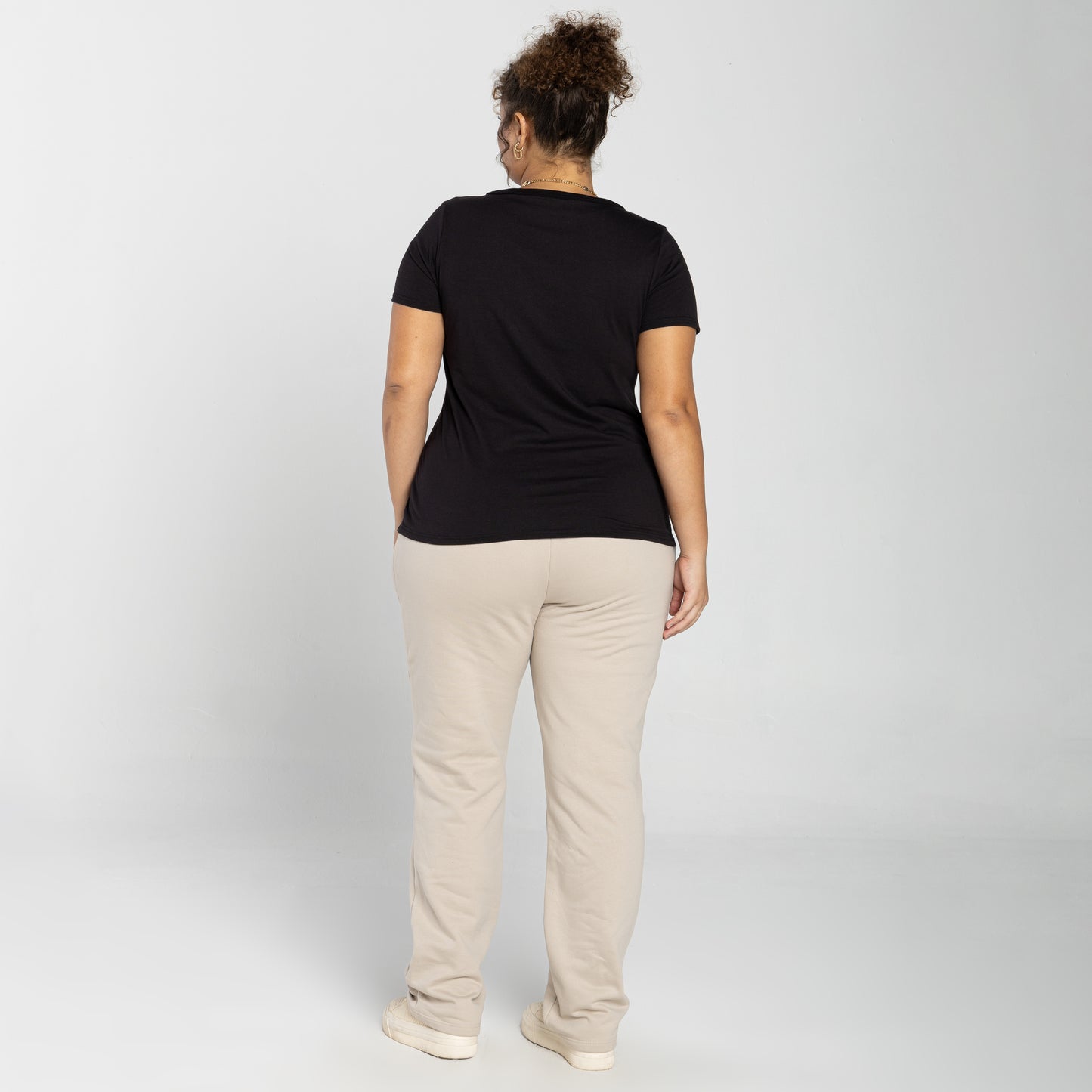 Tech T-Shirt Air Slim Plus Feminina - Preto