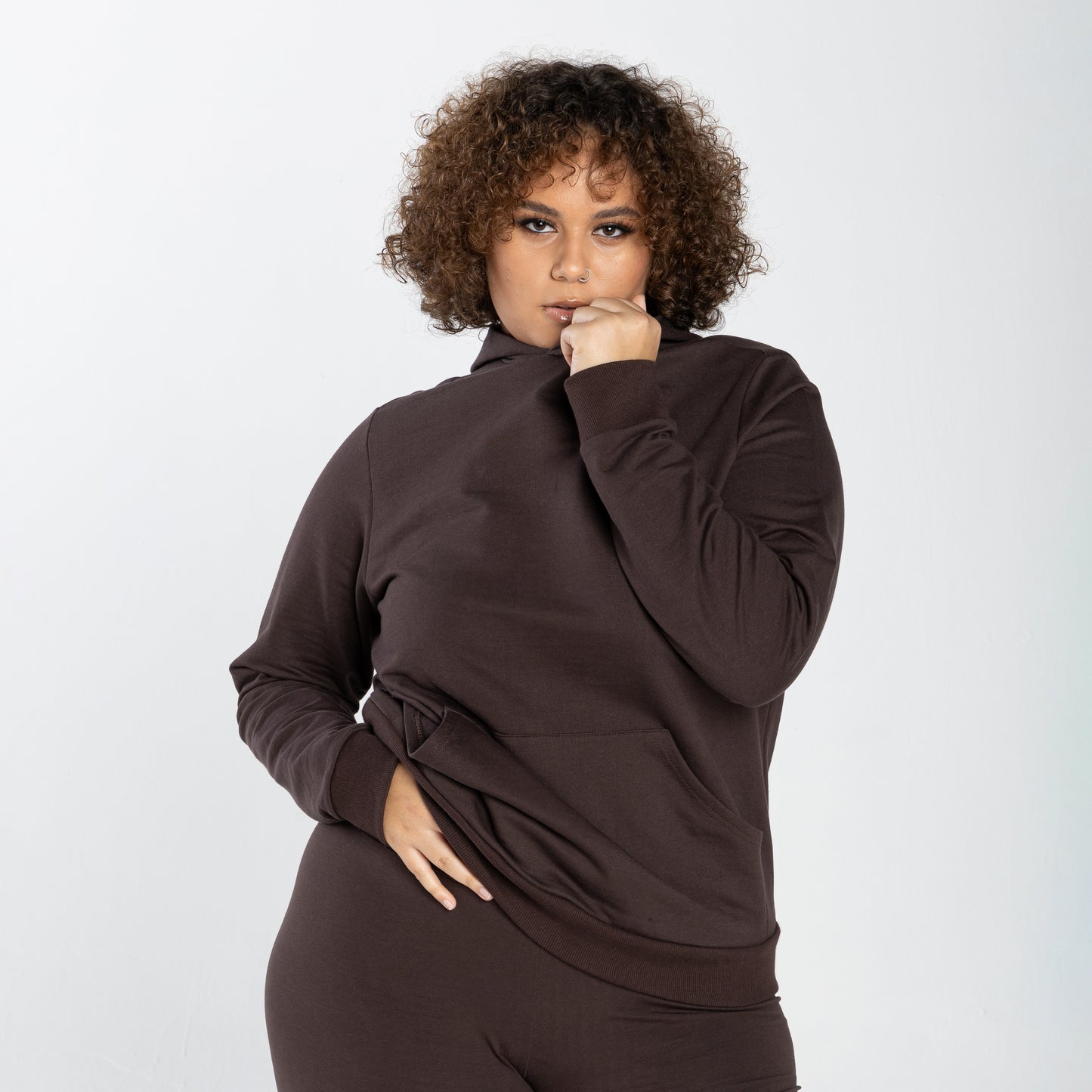 Blusão Tech Impermeável Moletom Flanelado Capuz Plus Feminino - Marrom