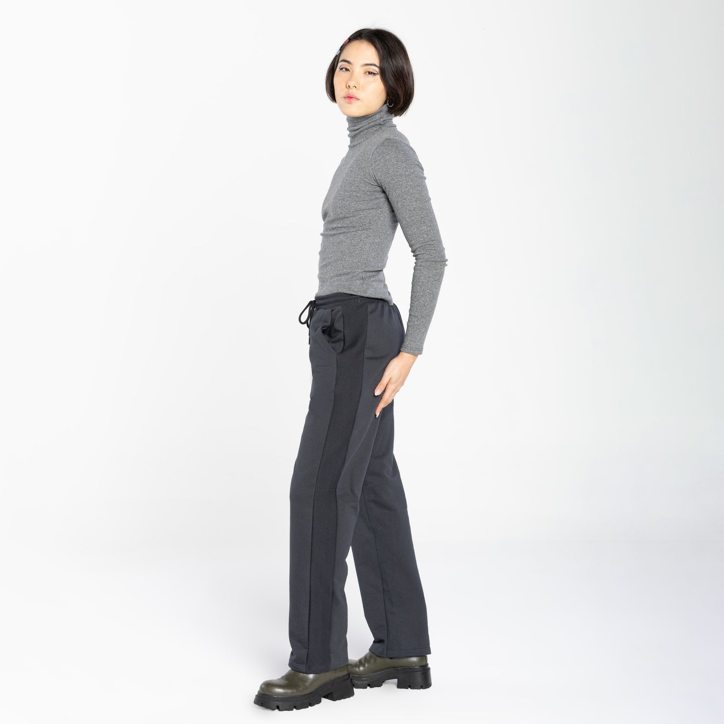 Calça Tech Impermeável Moletom Flanelado Recorte Feminina - Cinza Escuro