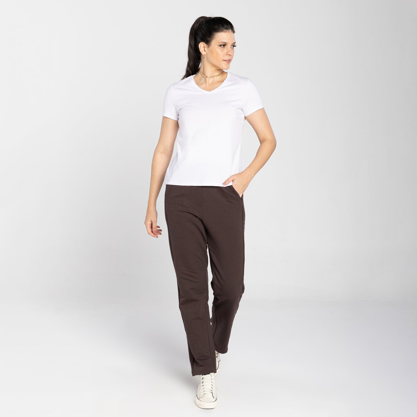 Camiseta Comfort Gola V Feminina - Branco