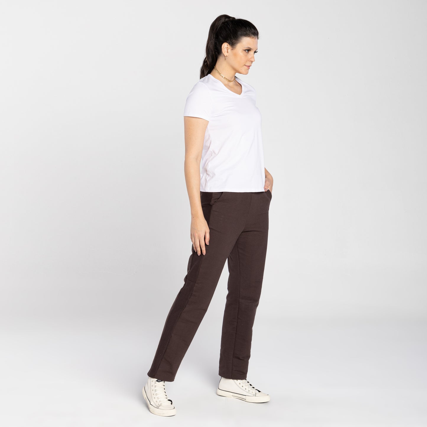 Camiseta Comfort Gola V Feminina - Branco