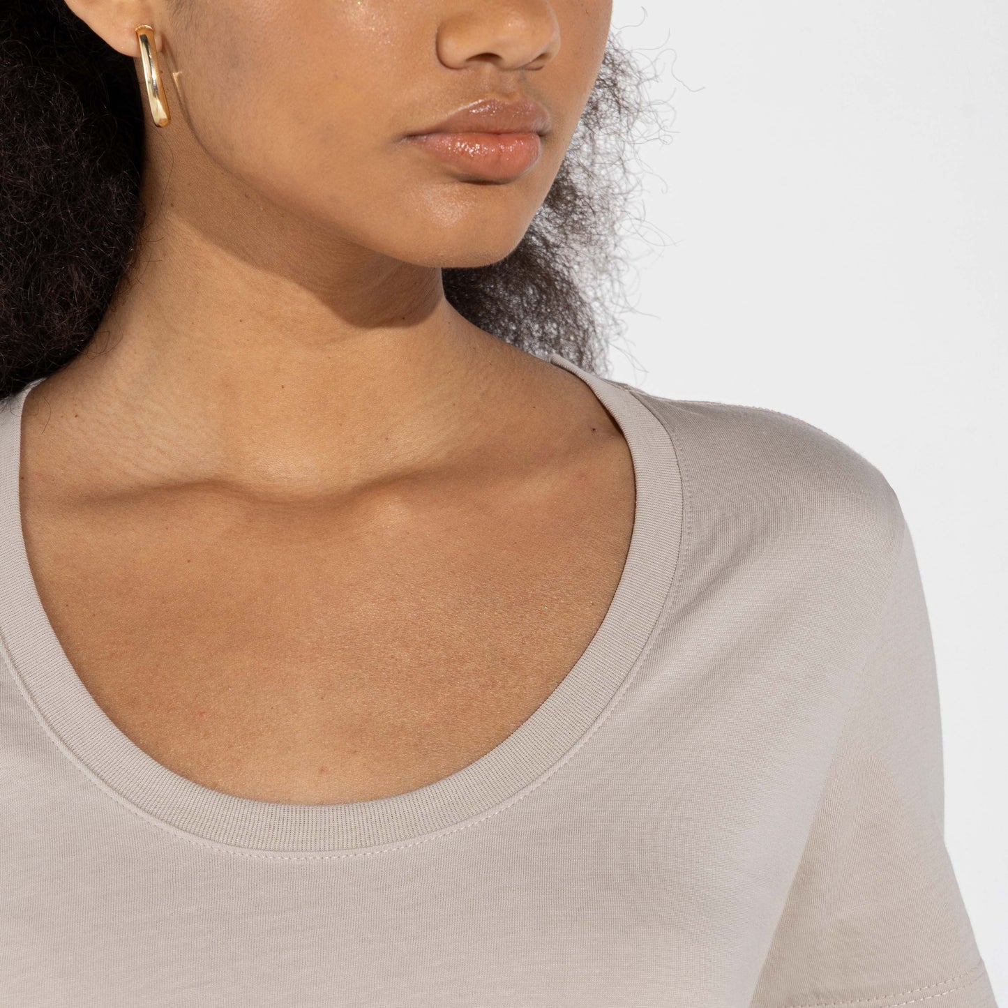 Camiseta Pima Gola U Feminina | Life Collection - Bege Aveia
