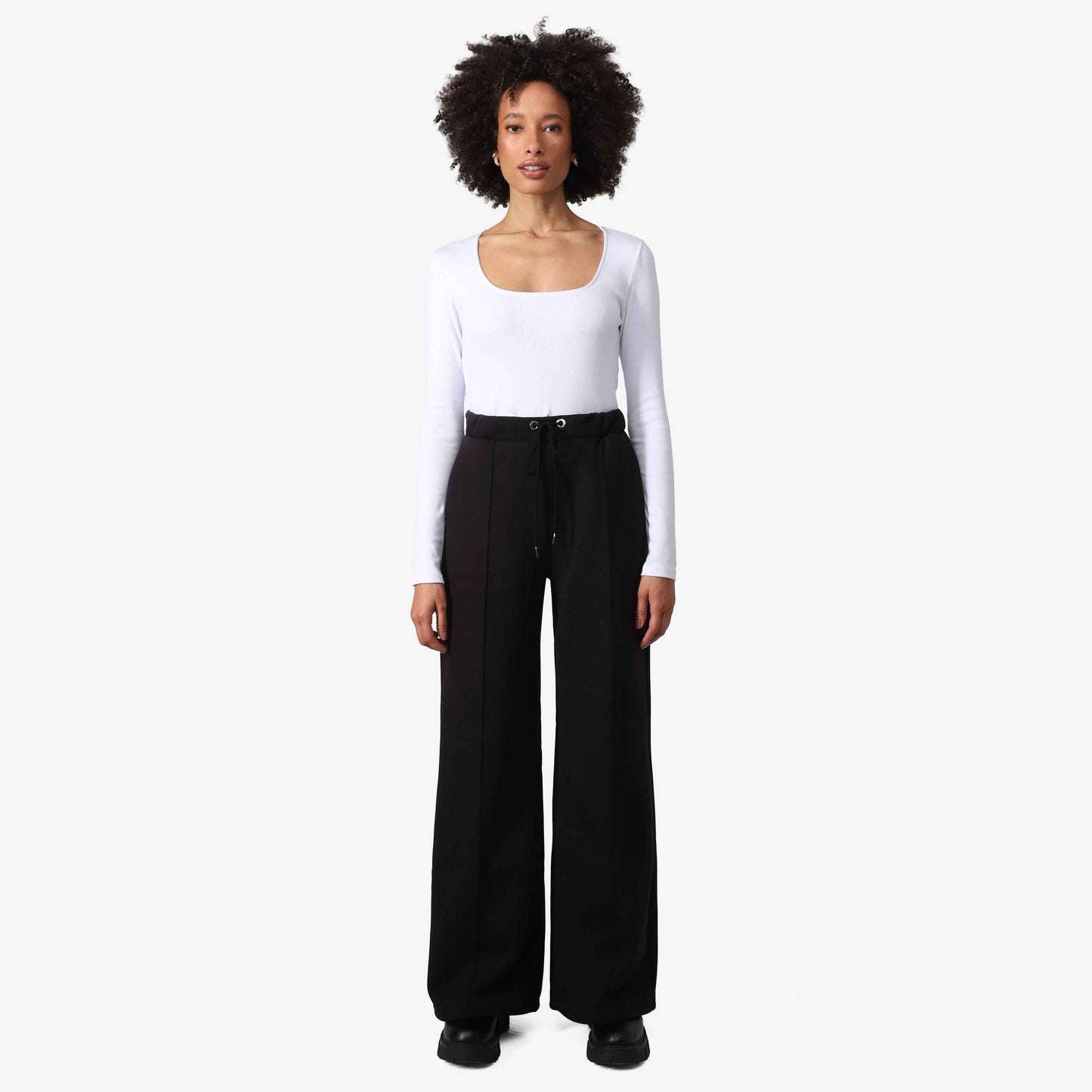 Calça Wide Leg Moletom Flanelado Feminina - Preto