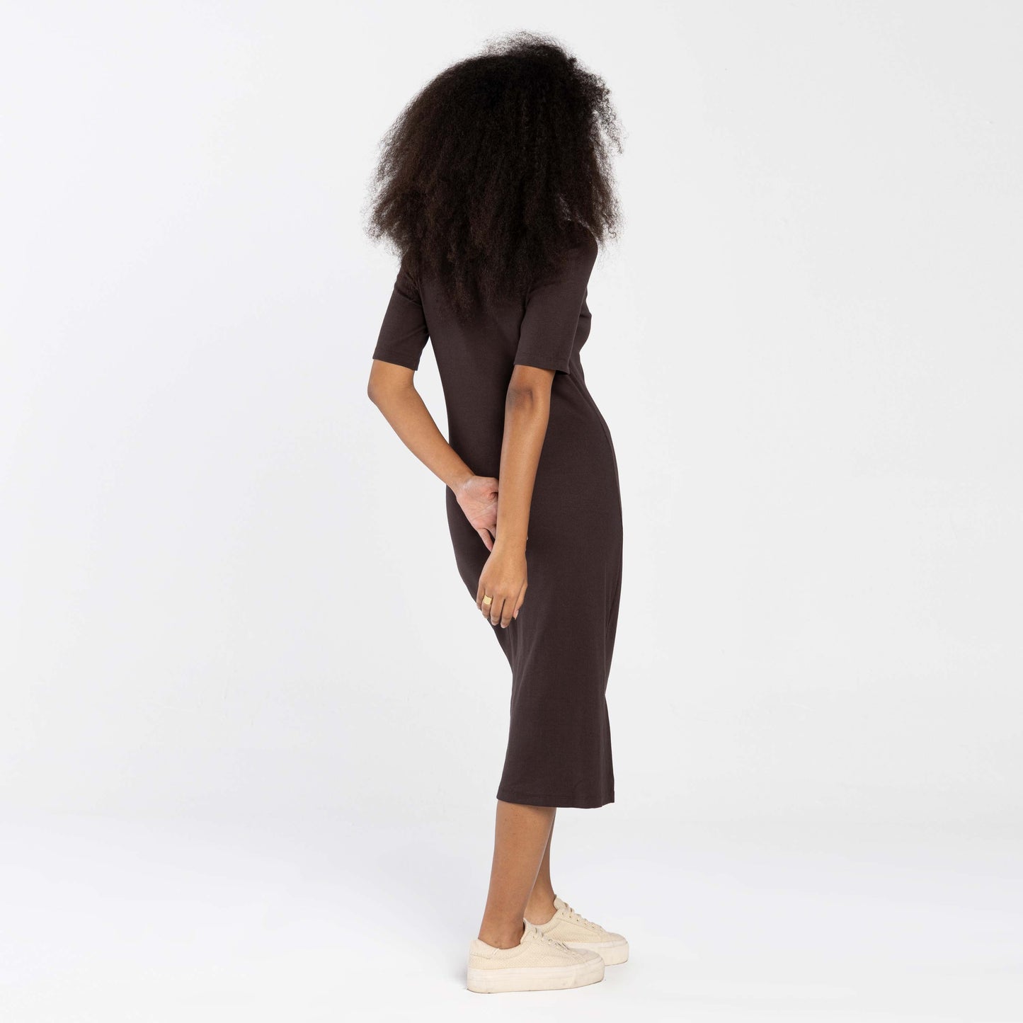 Vestido Midi Canelado Algodão Manga Curta - Marrom