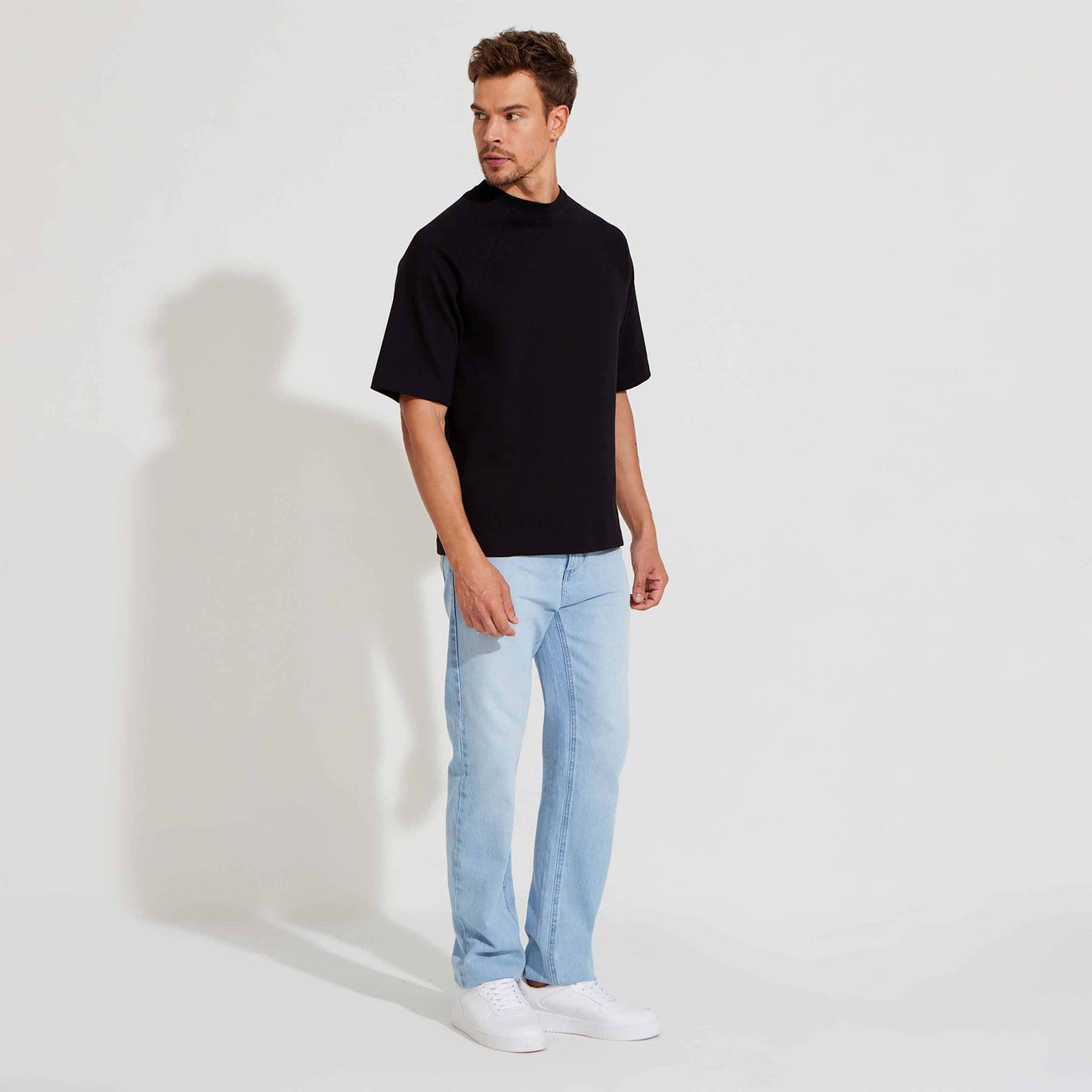 Camiseta Suedine Raglã Unissex - Preto