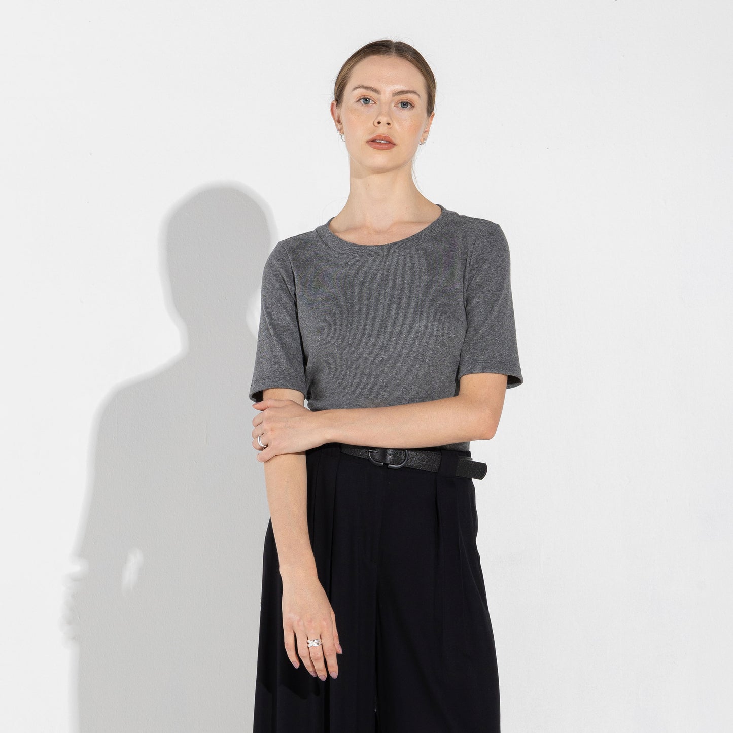 Blusa Algodão Canelado Manga Curta Feminina - Mescla Escuro