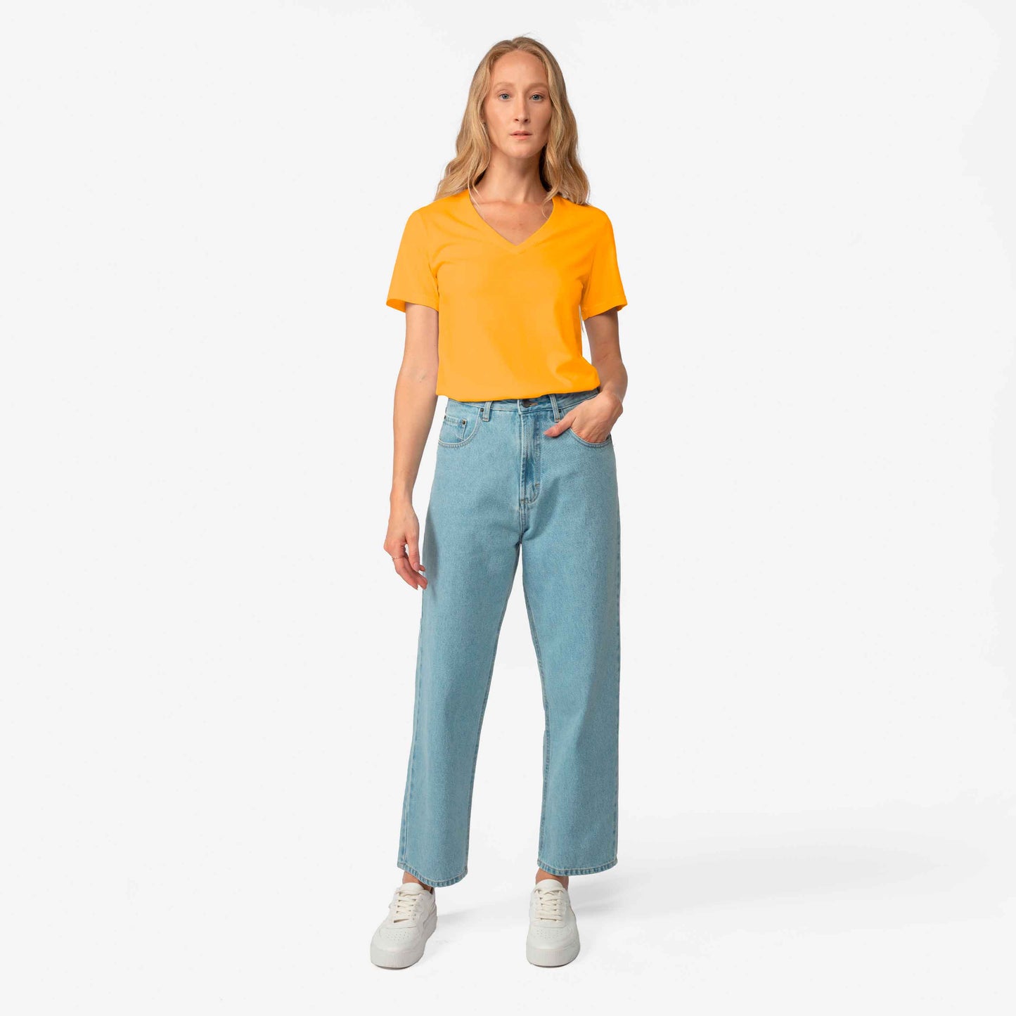 Camiseta Algodão Premium Gola V Feminina | Everyday Collection - Amarelo Mel