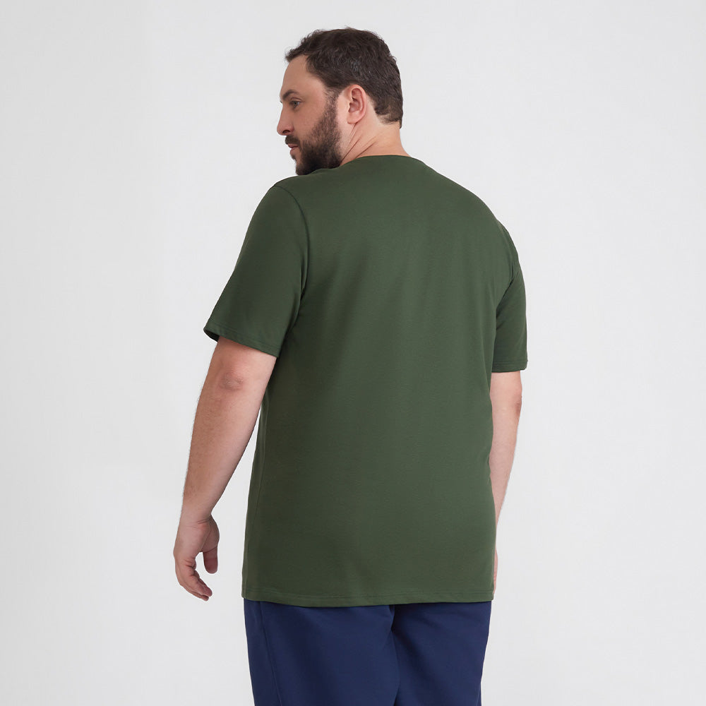 Camiseta Básica Plus Masculina - Verde Selva
