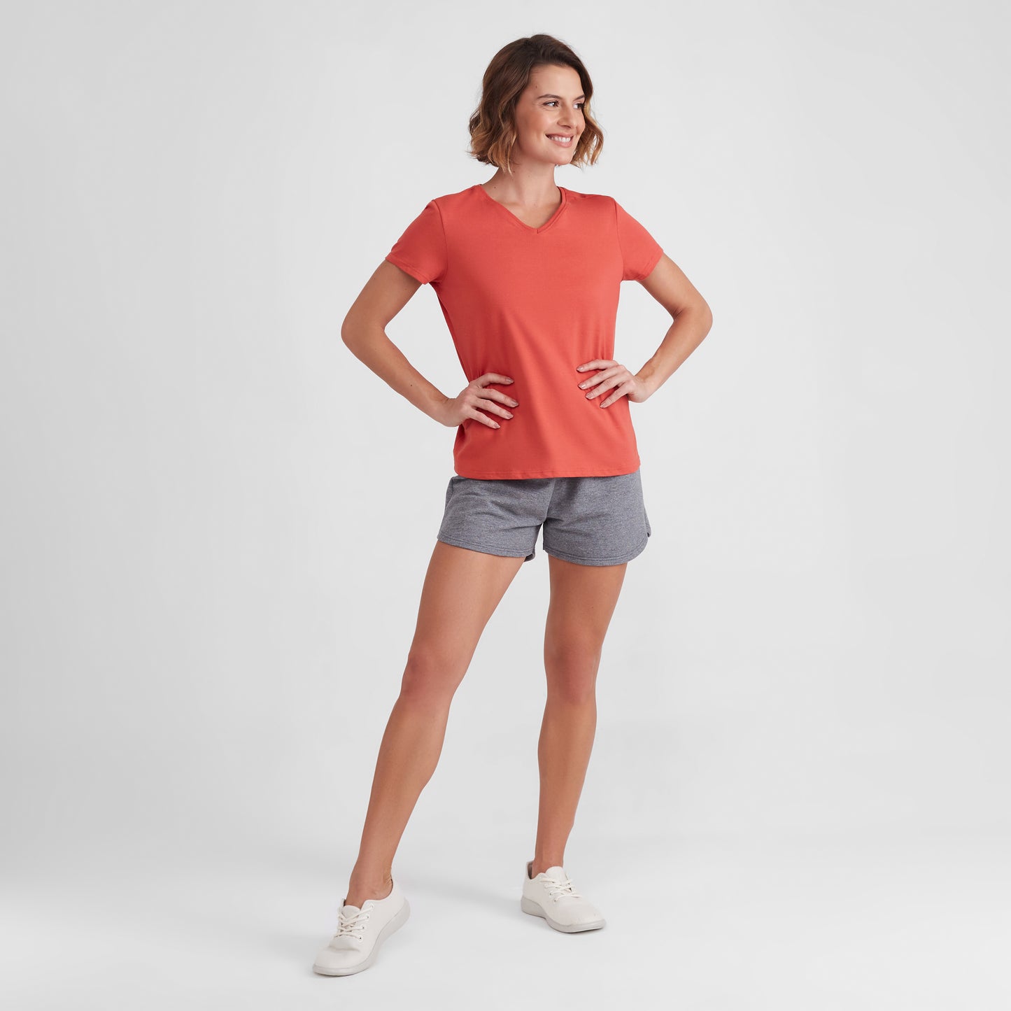 Camiseta Básica Gola V Feminina - Laranja Coral