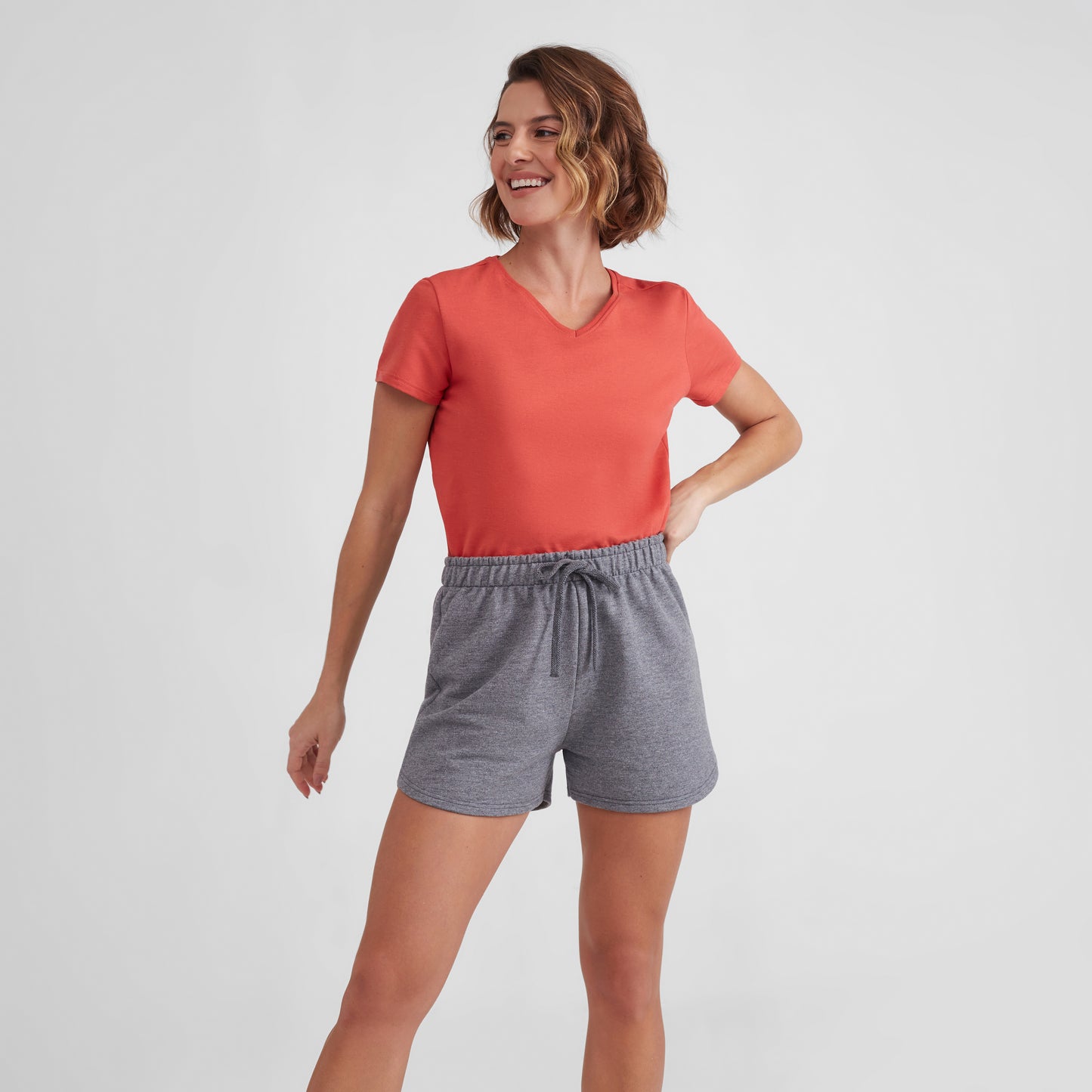 Camiseta Básica Gola V Feminina - Laranja Coral