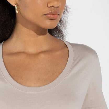 Camiseta Pima Gola U Feminina | Life Collection - Bege Aveia