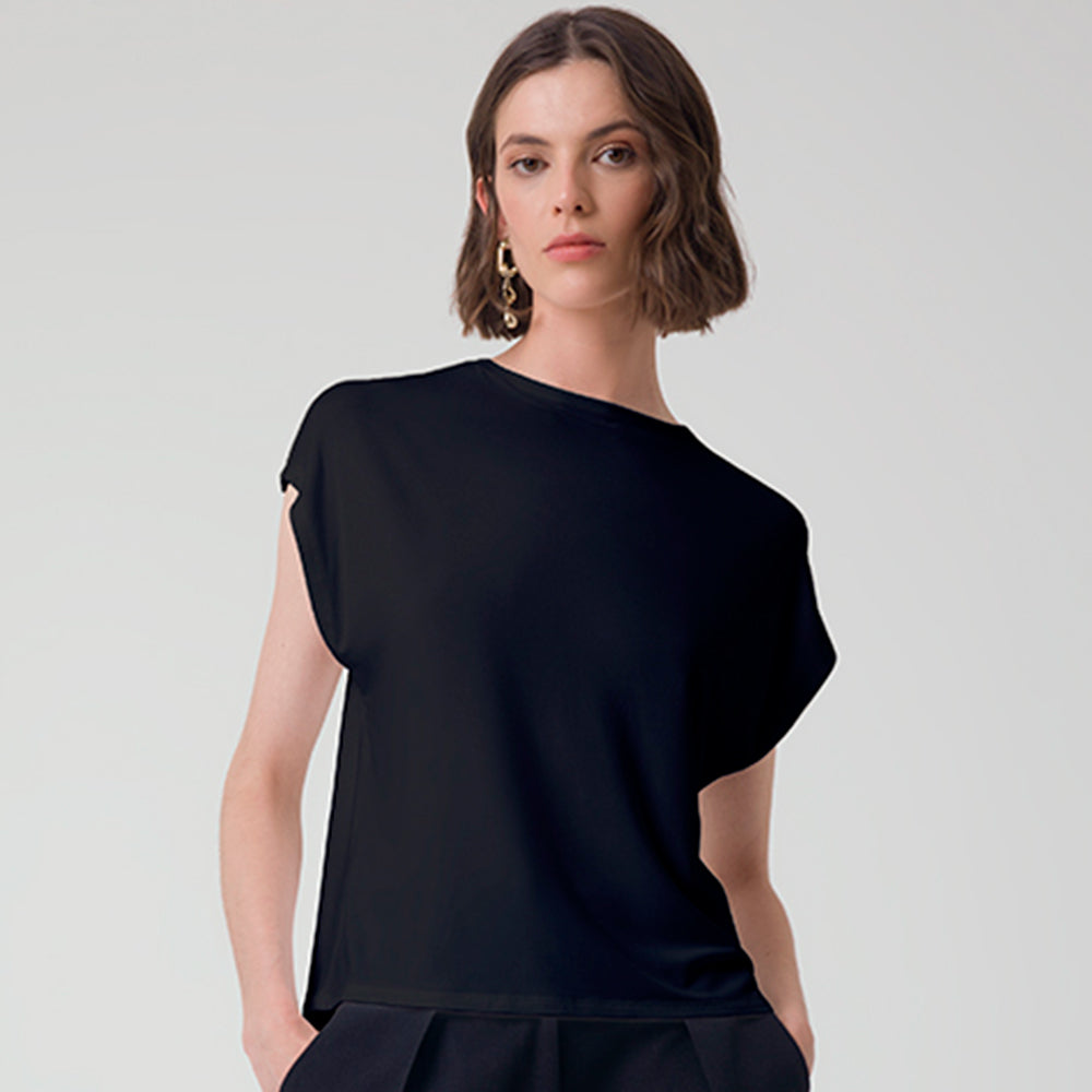 Blusa Viscose Manga curta - Preto