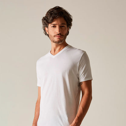 Camiseta Pima Gola V Masculina | Life Collection - Branco Marfim