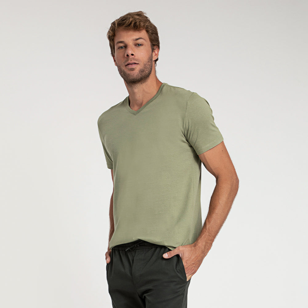 Camiseta Pima Gola V Masculina | Life Collection - Verde Jade