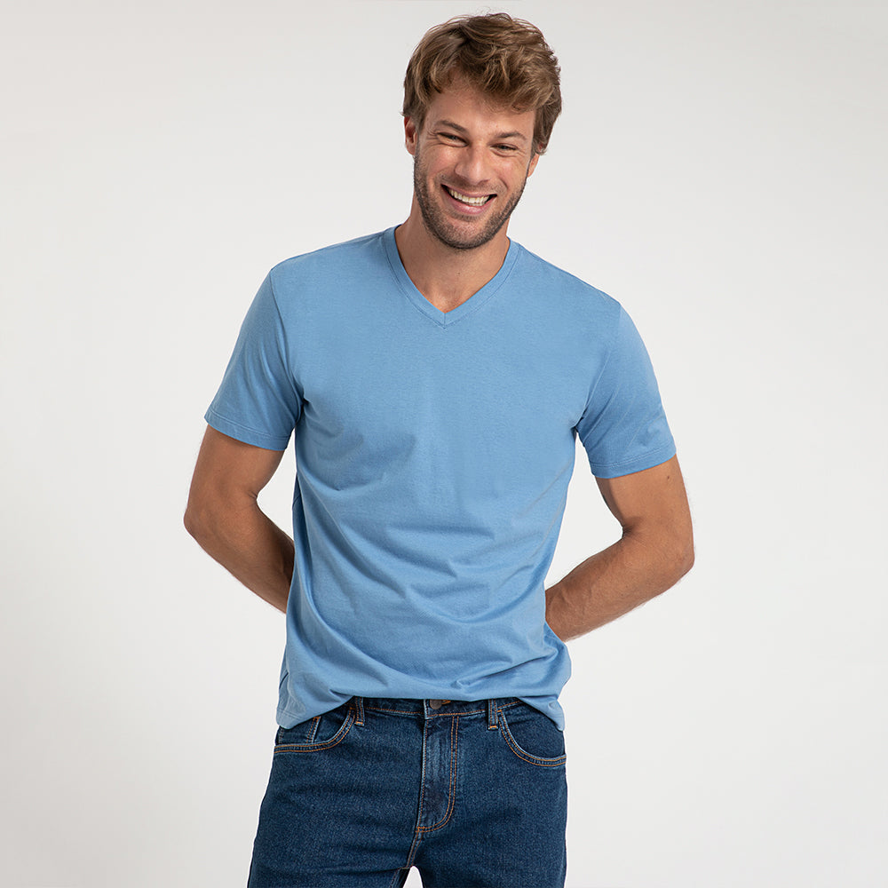 Camiseta Algodão Premium Gola V Masculina | Everyday Collection - Azul Celeste