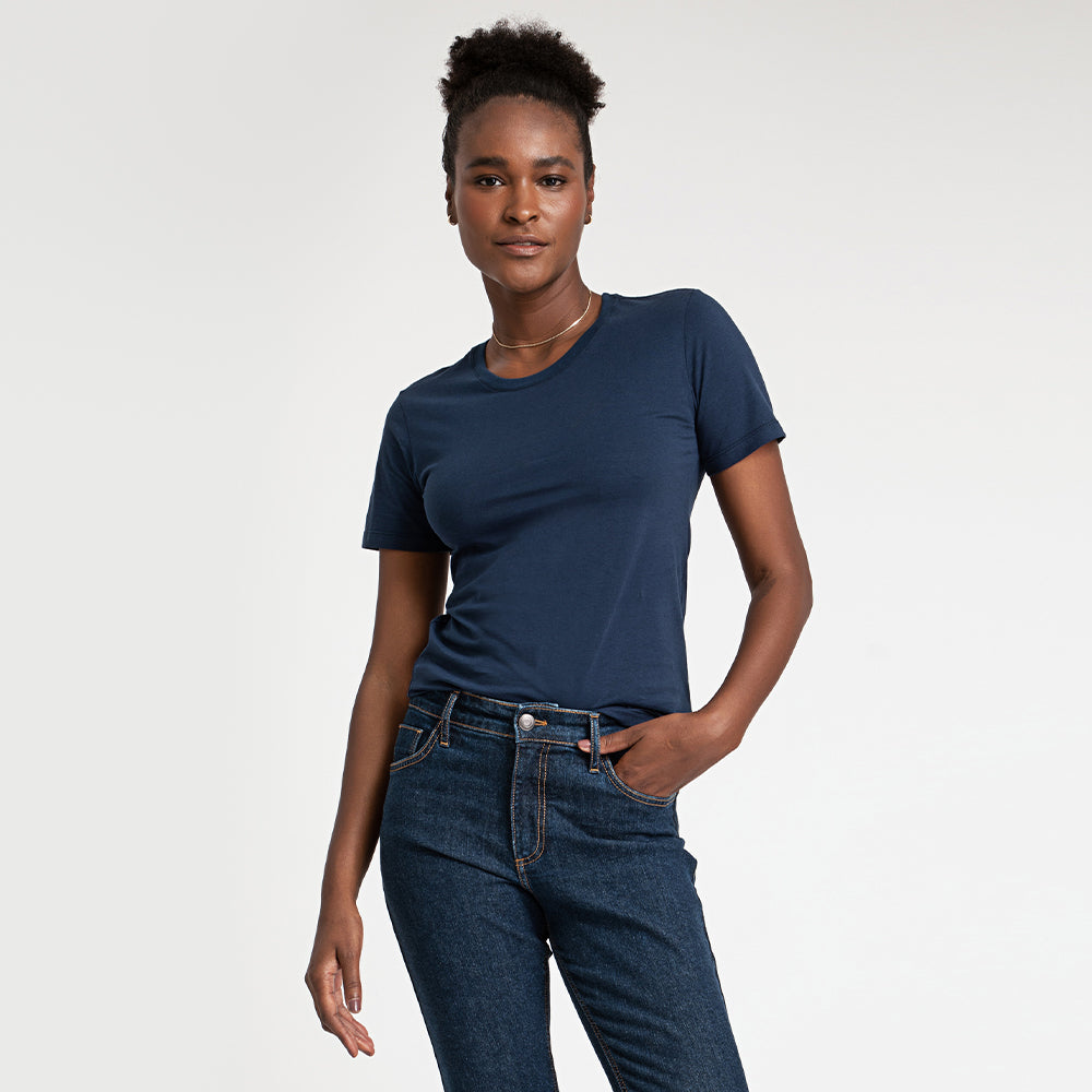 Camiseta Algodão Premium Feminina | Everyday Collection - Azul Marinho