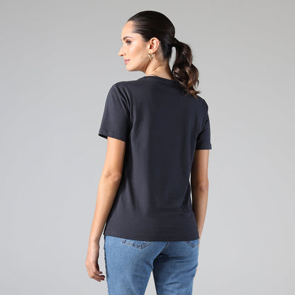 Camiseta Algodão Premium Gola U Feminina | Everyday Collection - Cinza Escuro