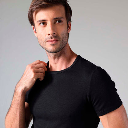 Camiseta Confort Canelada Masculina - Preto