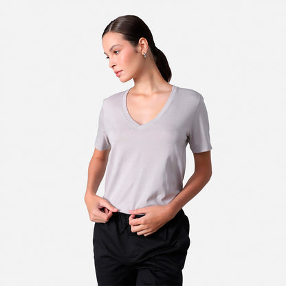 Camiseta Pima Gola V Feminina | Life Collection - Cinza Claro