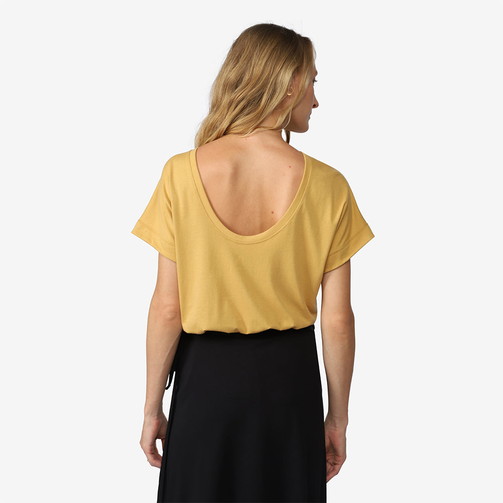 Blusa Algodão Ultraleve Decote Costas Feminina - Amarelo Mel